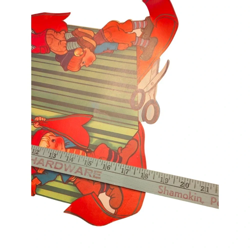 CLEARANCE! Christmas‎ Cutout Wall Decoratipn Gift Elf Scissors Holly Bow  Lot 2